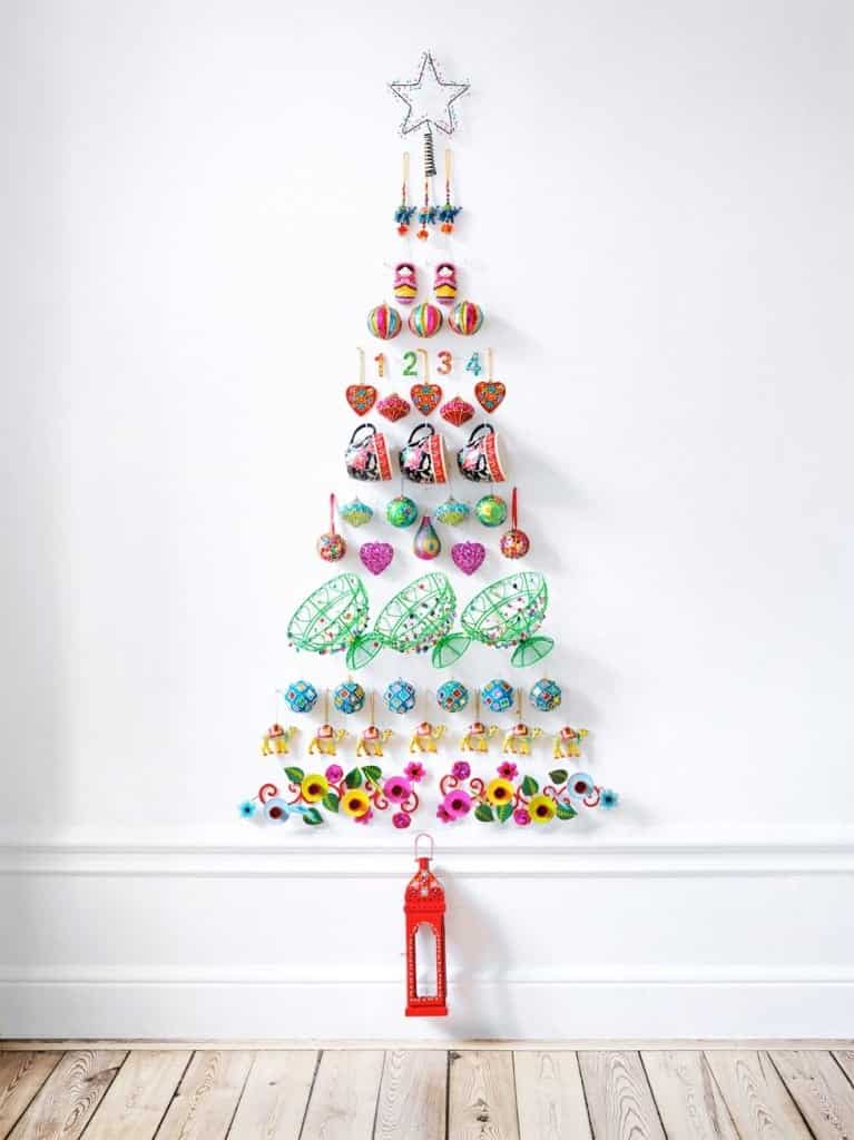 72 ideias criativas de árvore de Natal para quem não está a fim de gastar
