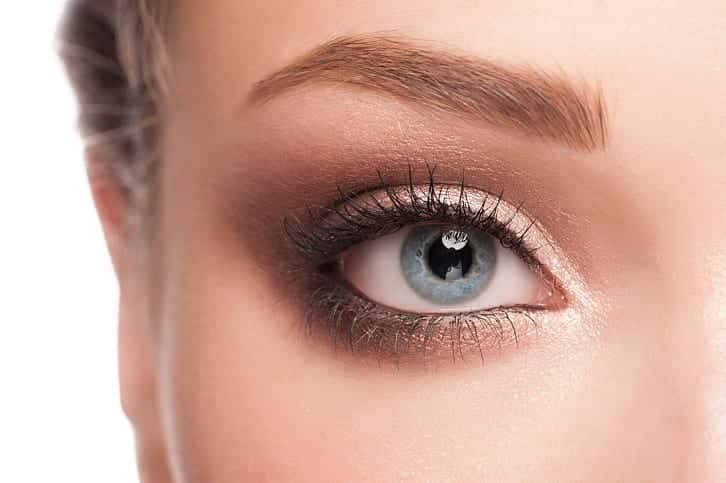 Como maquiar os olhos: 7 dicas de maquiagem para iniciantes