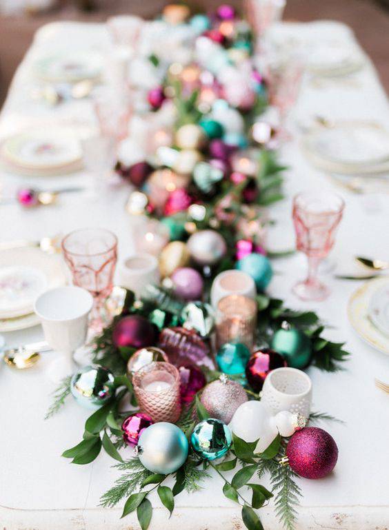 30 imagens de decoração de mesa de natal para te inspirar