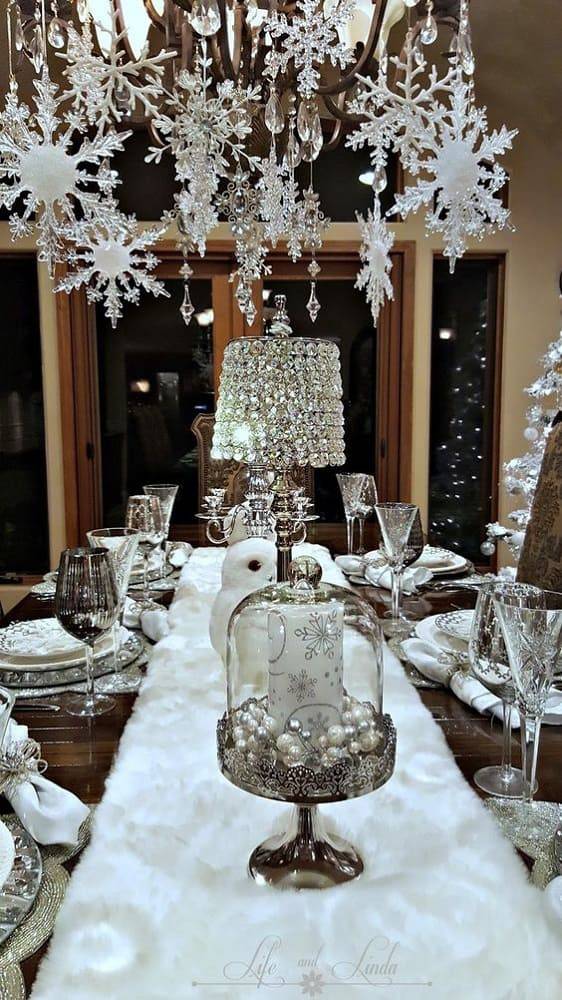 30 imagens de decoração de mesa de Natal para te inspirar