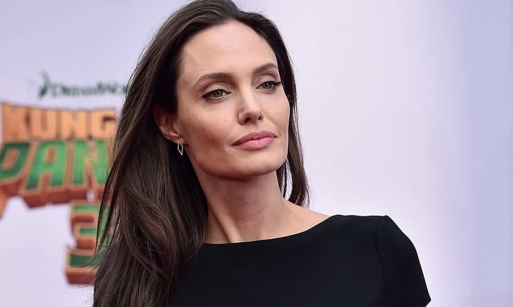 Angelina Jolie vai casar? Revista diz que sim, e com bilionário inglês
