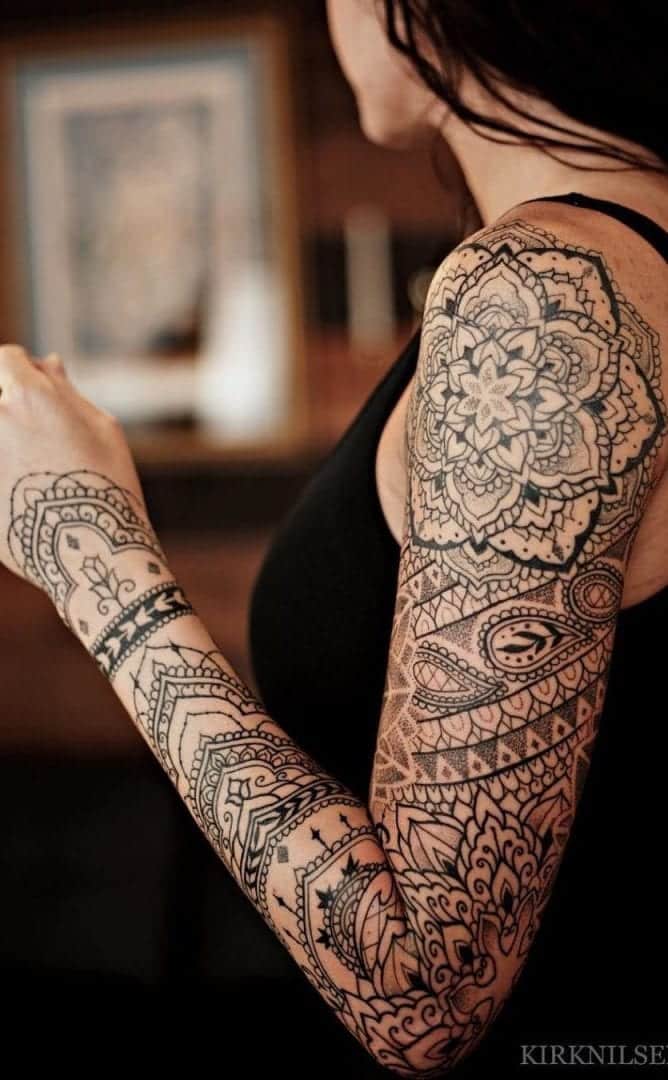 Confira agora 51 exemplos e modelos de tatu feminina para você inspirar