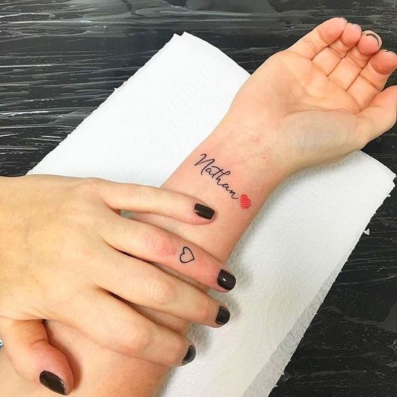 Tatuagens com nome - Onde tatuar, estilo de letra e 100 inspirações