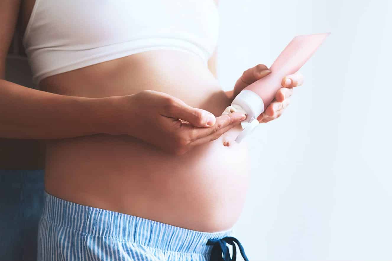 Sofre ou já sofreu com estrias na gravidez? Então chega mais
