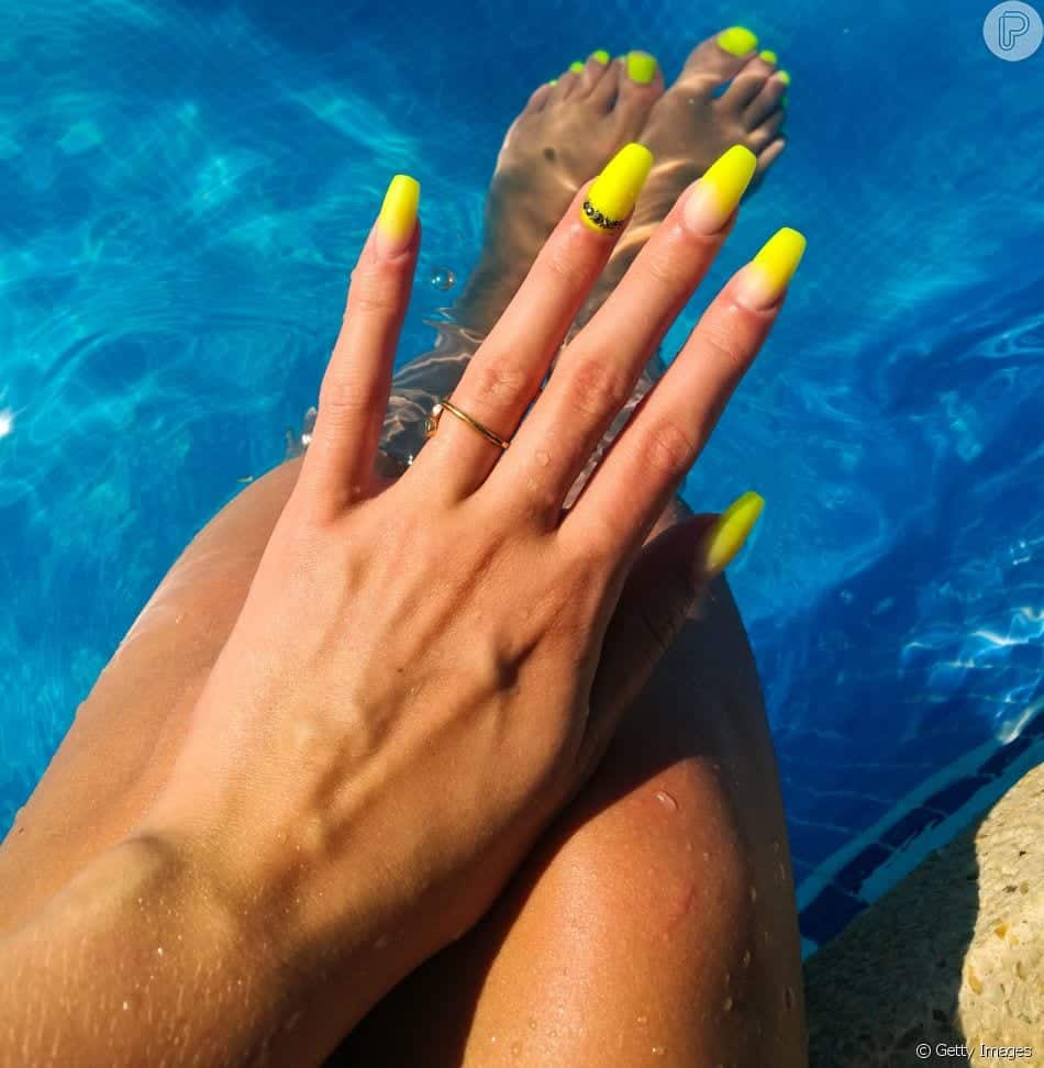12 modelos de unhas para você se inspirar nesse verão