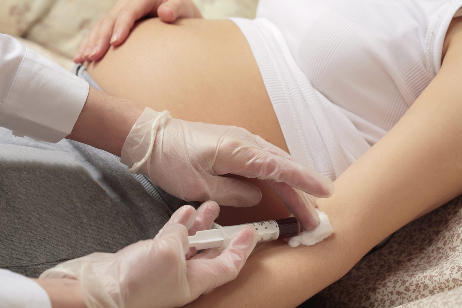 exame de gravidez de sangue como funciona? O que é Beta HCG?
