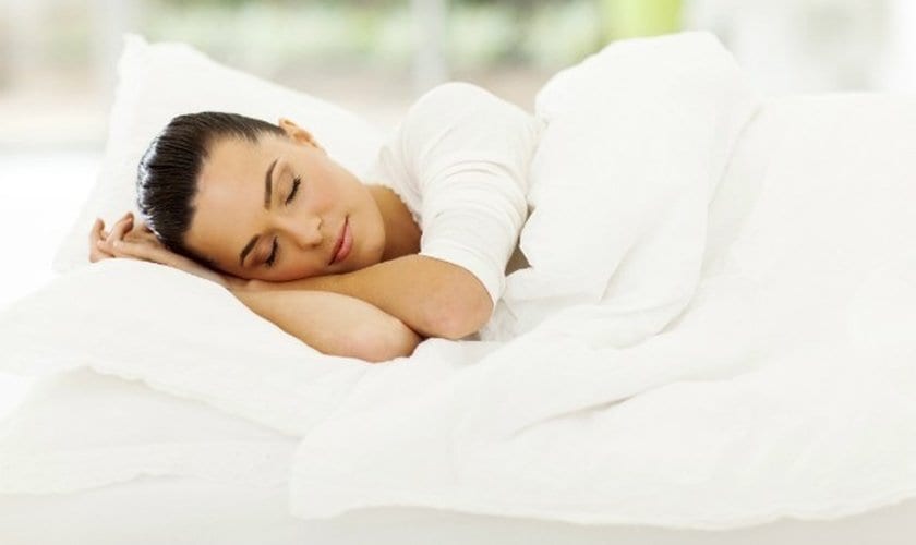 Posição para dormir - qual a melhor, pros e contras de cada uma