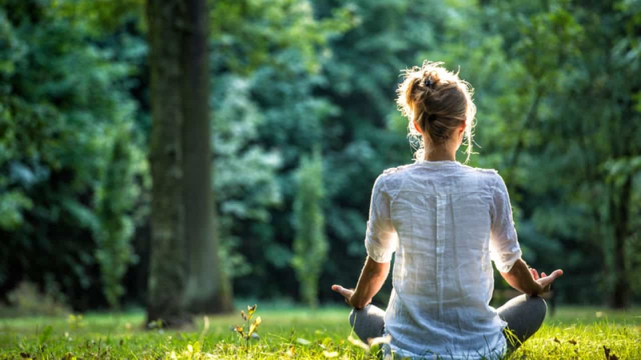 Meditação para ansiedade: O que é e dicas de como fazer