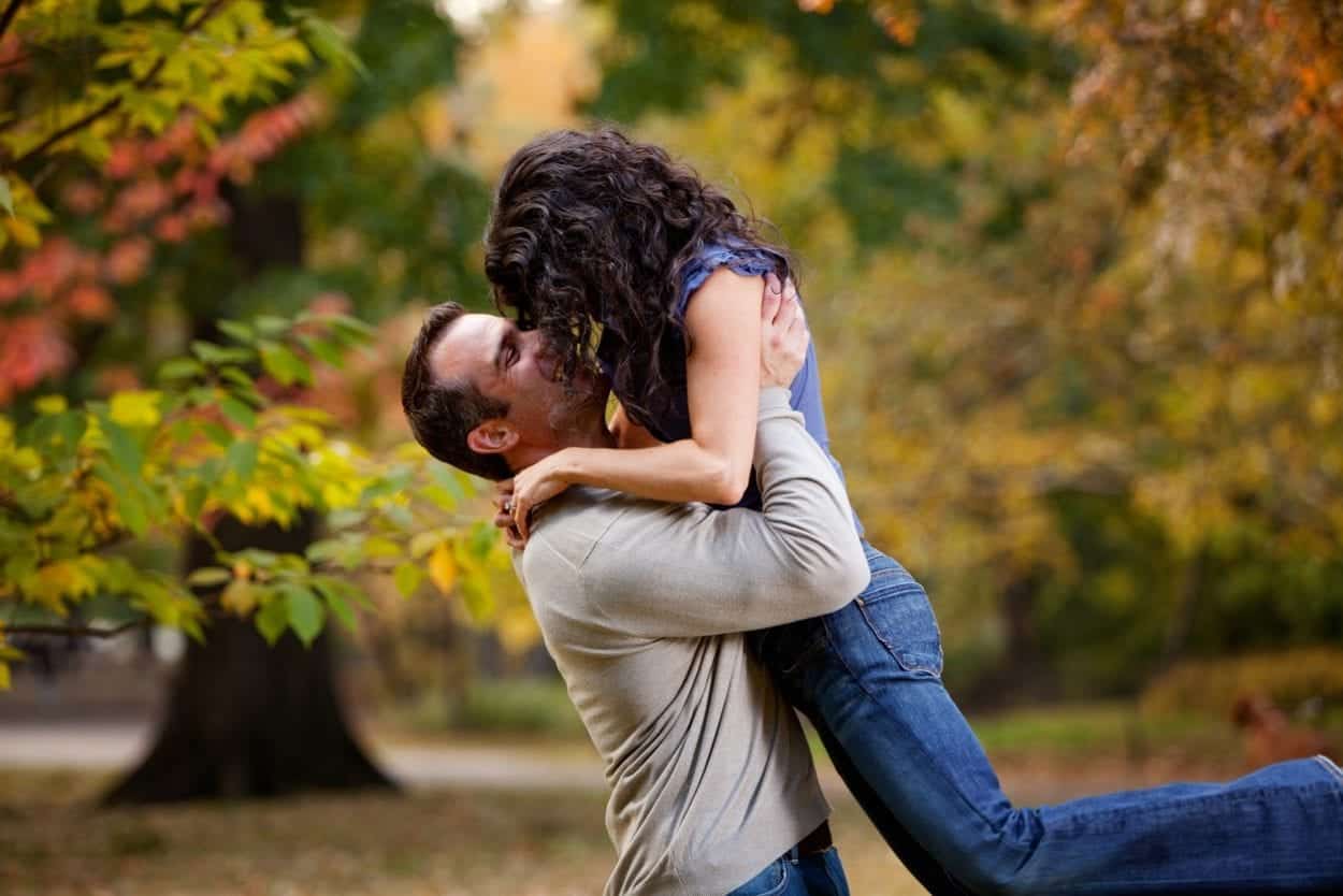 Oxitocina- tudo sobre o famoso conhecido como hormônio do amor