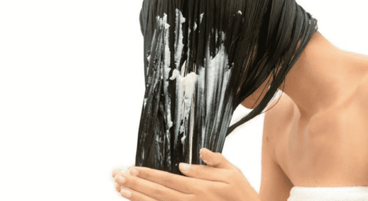 Rotina de beleza: hidratar cabelo