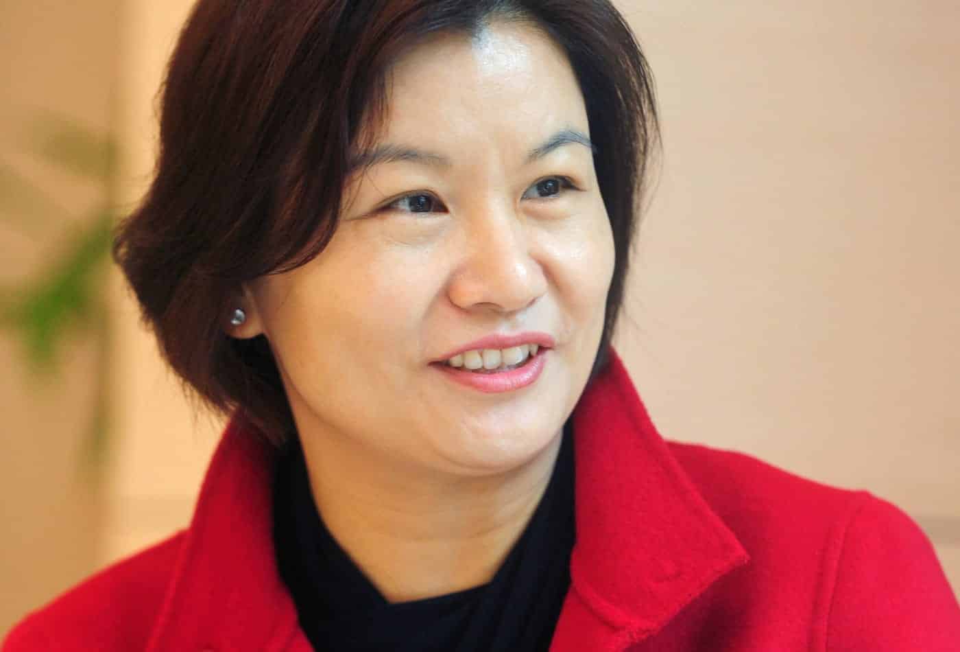 Bilionária Zhou Qunfei