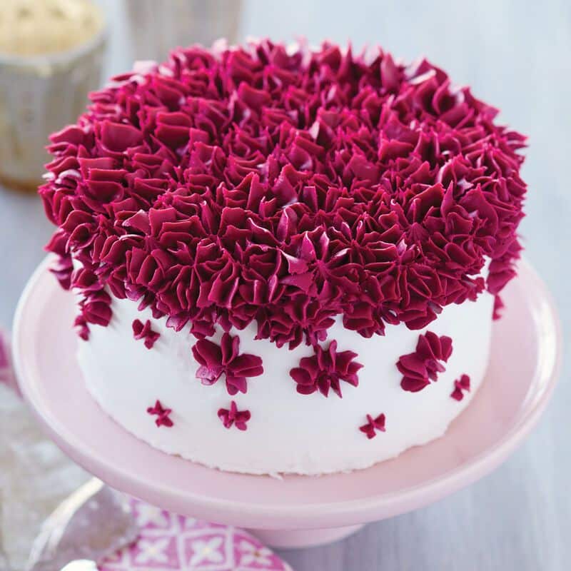 Como decorar bolo com bico de confeiteiro