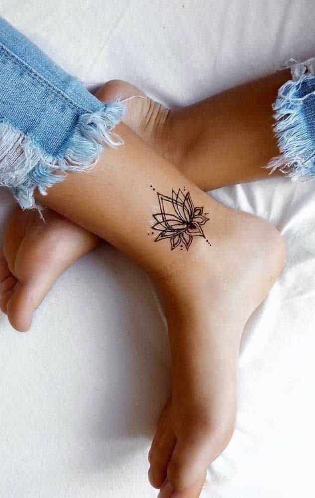 tatuagem de henna delicada - Arte Milenar