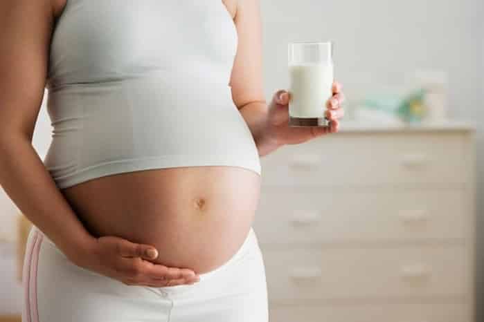 O que não comer na gravidez — 13 alimentos que precisam ser evitados