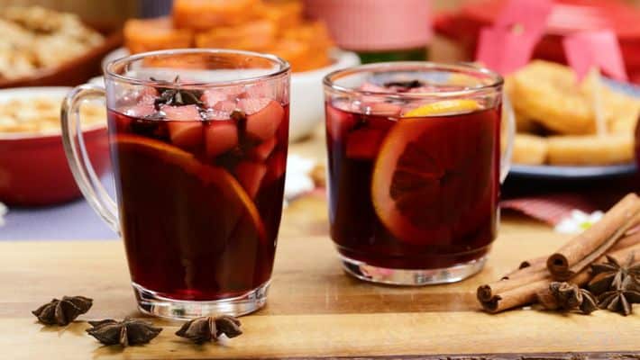 Bebidas quentes: benefícios e receitas para saborear no inverno