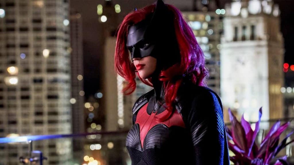 Ruby Rose: atriz de Batwoman denuncia abusos e acidentes graves no set