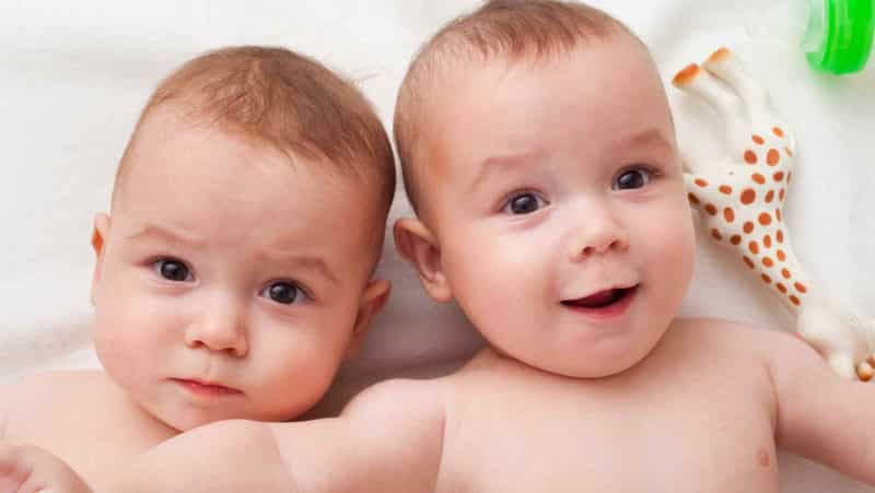 Como saber se estou grávida de gêmeos:12 sinais que facilita identificar