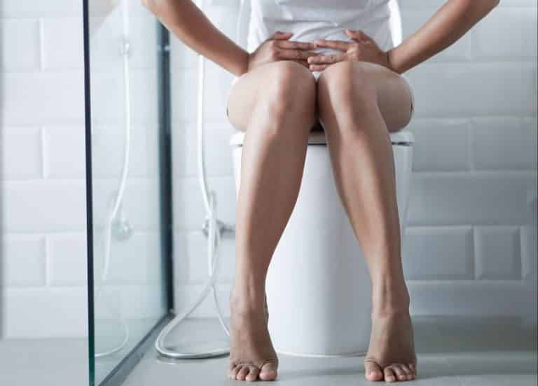 Dor ao urinar: 12 principais causas e cuidados para evitar o sintoma