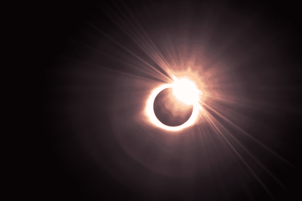 Eclipses em 2022: Datas e signos desse fenômeno tão poderoso