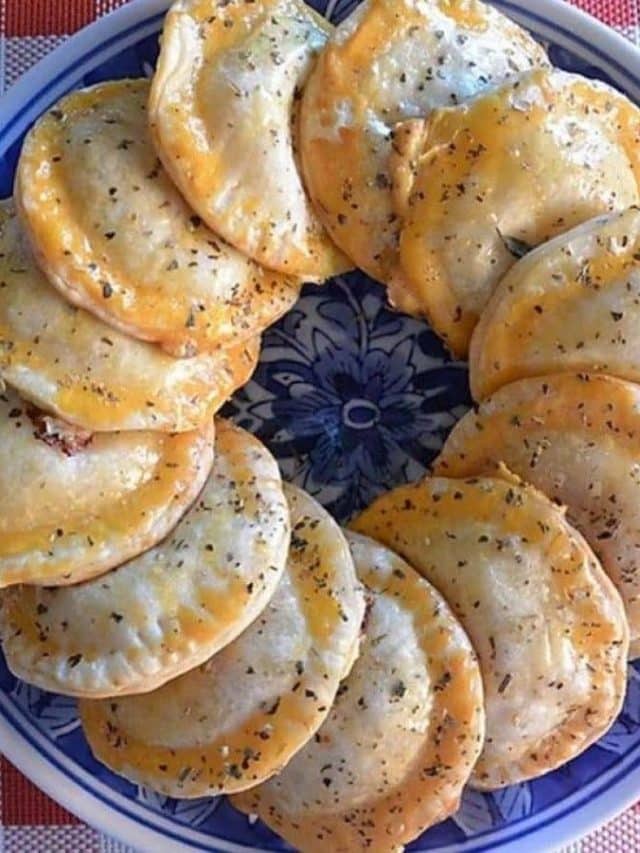 Receita de Pastelzinho estilo caprese