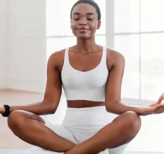 Tipos de yoga: aprenda quais são as modalidades